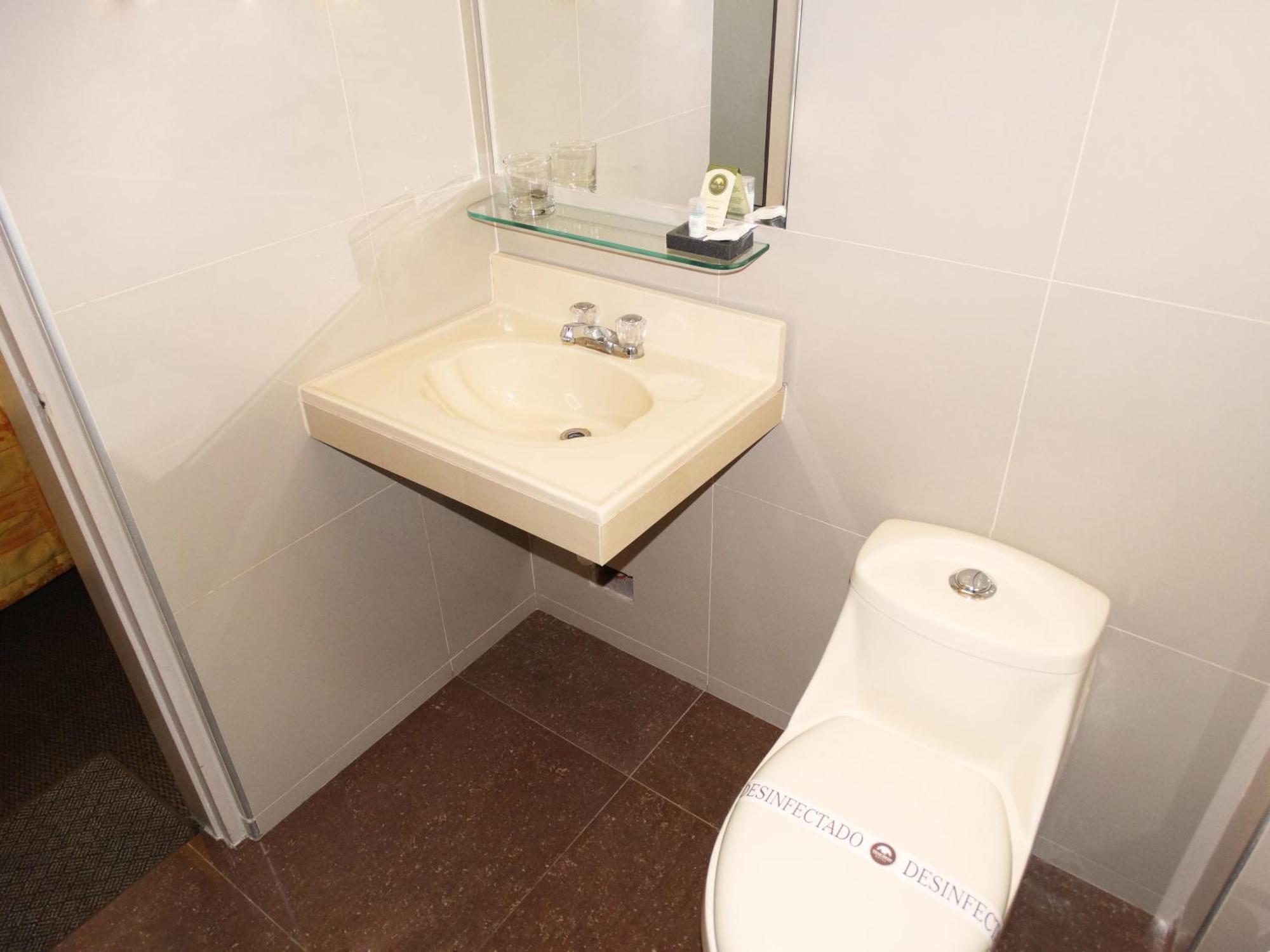 Hotel Gran Sipan Chiclayo Ruang foto