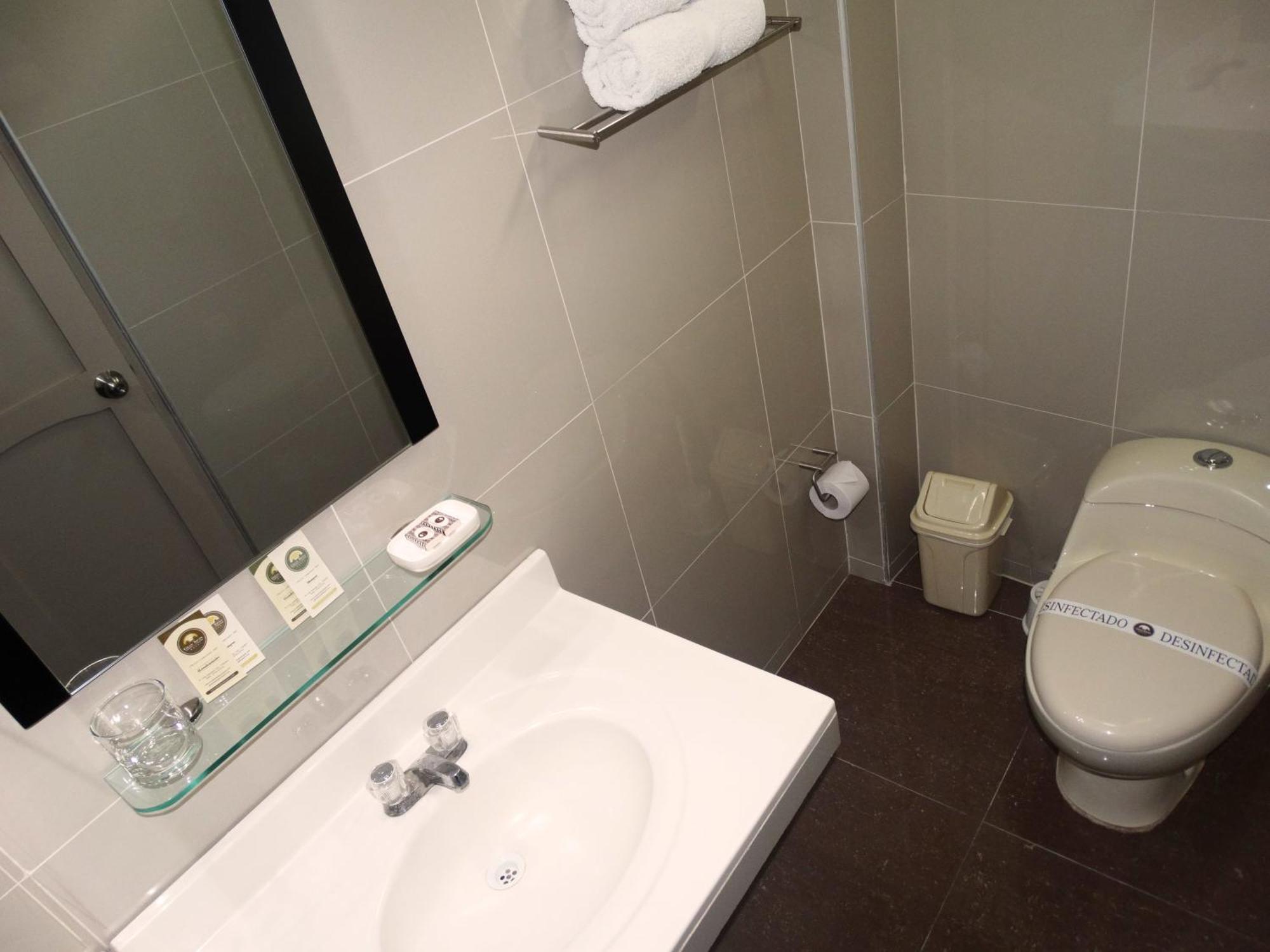 Hotel Gran Sipan Chiclayo Ruang foto